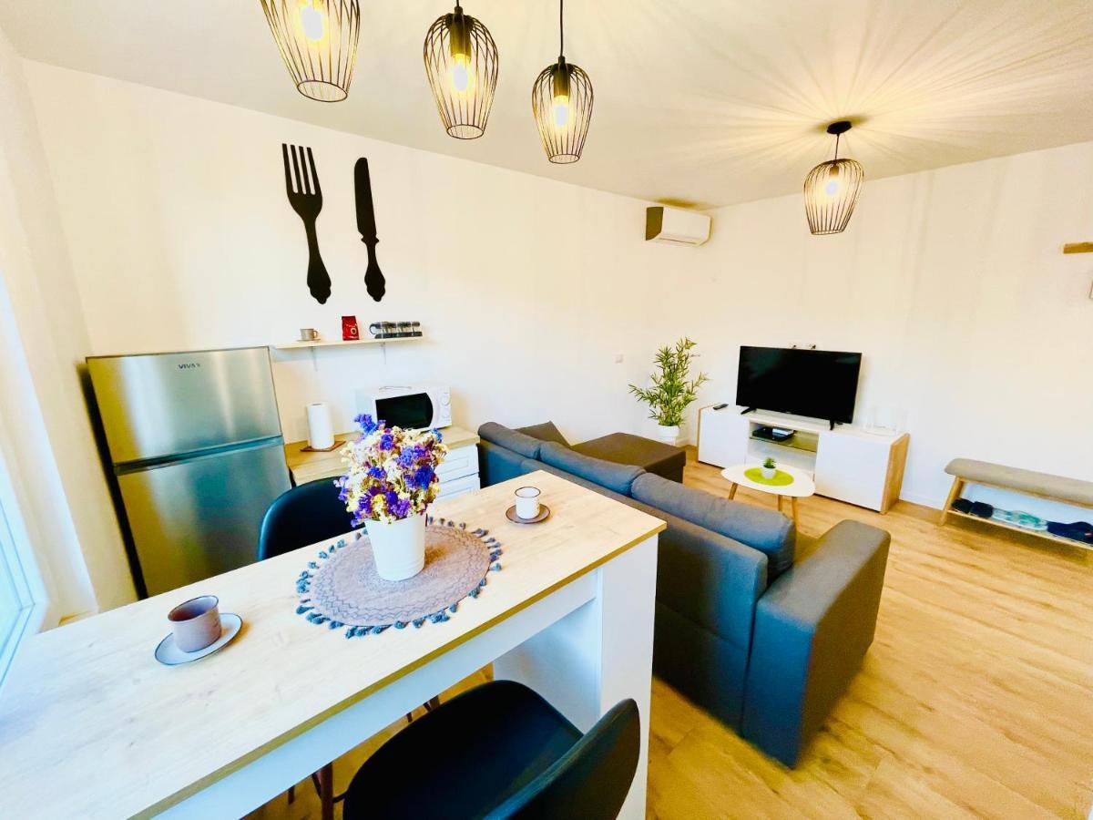 Central Apartment 2, Тирана Екстериор снимка