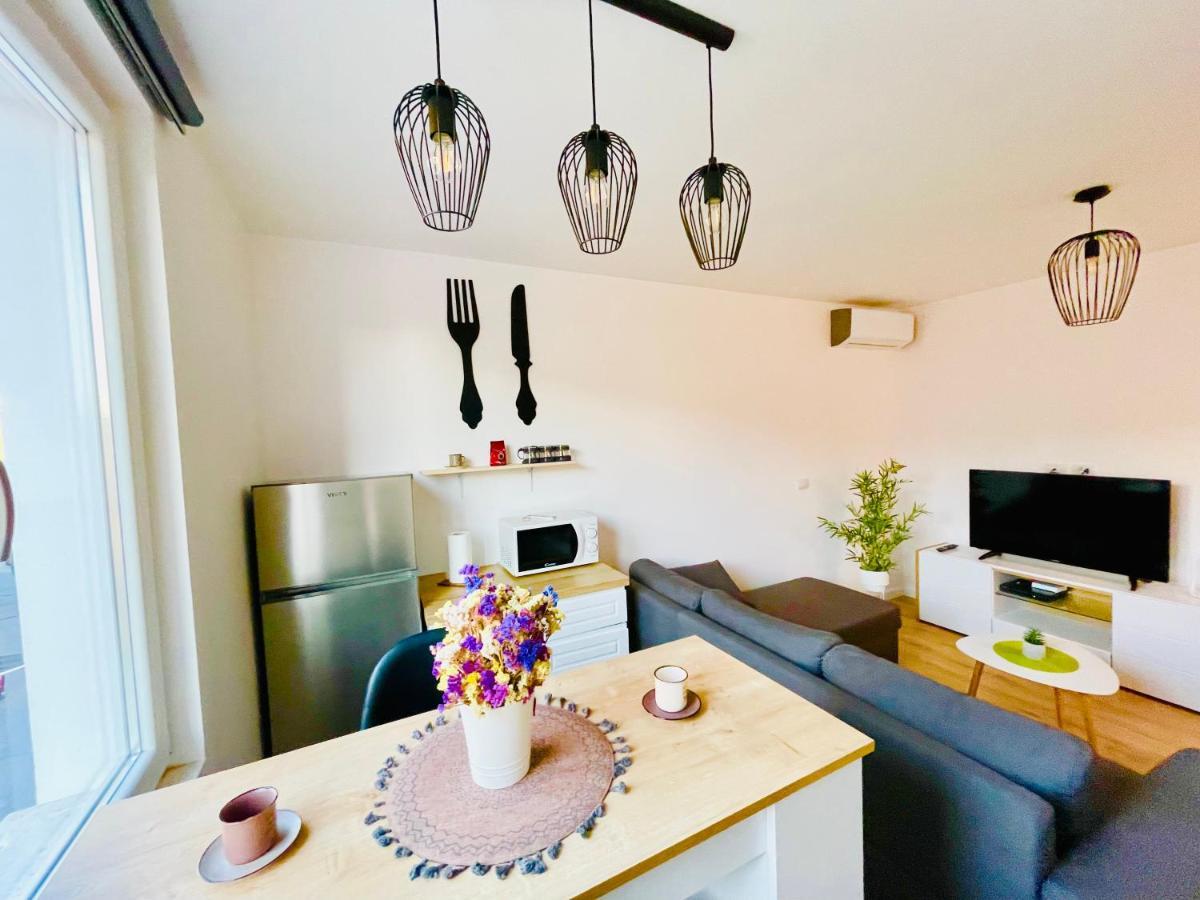 Central Apartment 2, Тирана Екстериор снимка